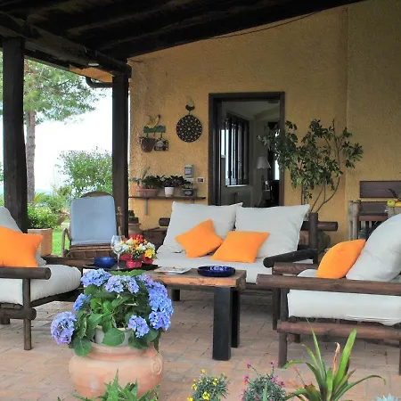 Sleeps 4 Pool Wifi Lejlighed *
