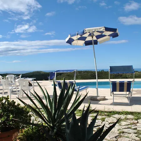 Sleeps 4 Pool Wifi Sperlonga